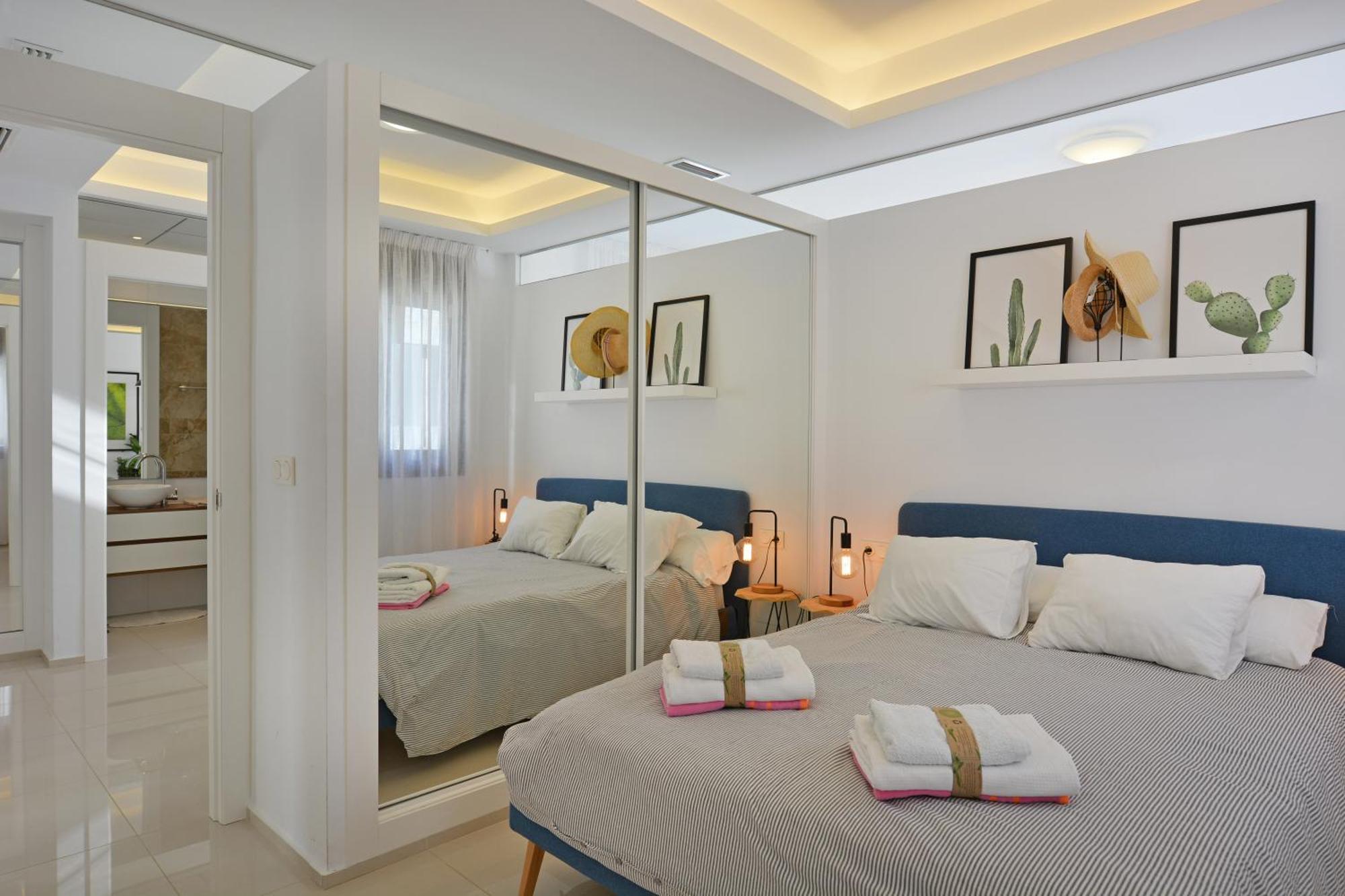 Beachfront Luxury Apartments By Nras Arenales del Sol Zimmer foto