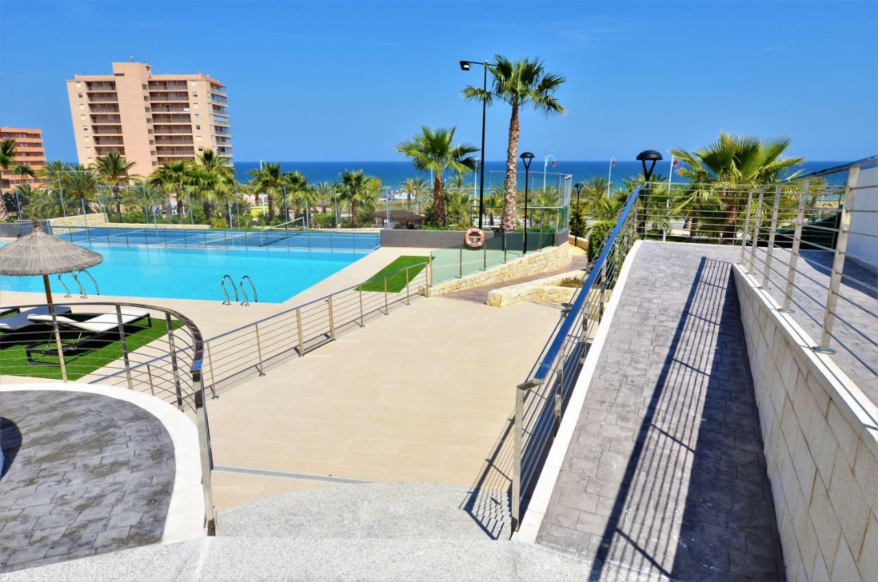 Beachfront Luxury Apartments By Nras Arenales del Sol Exterior foto